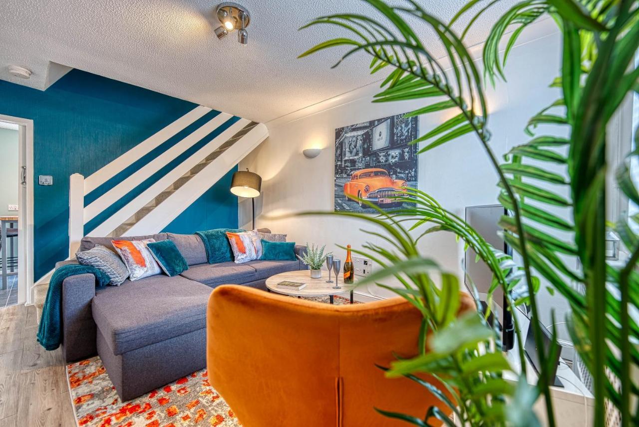Capri 13 Sa - Contemporary 2 Bedroom House In Loughborough With Free Parking, Close To Loughborough University & M1 Motorway Exterior foto